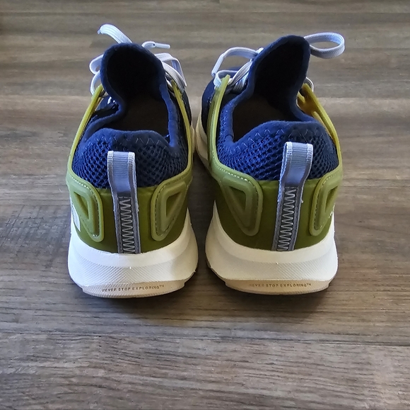 NWOT The North Face Women's Oxeye Hiking Shoes - Picture 7 of 9